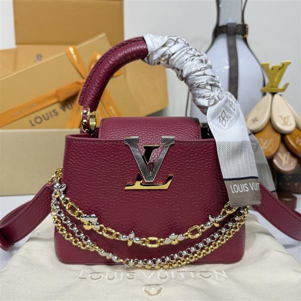 2026120164255352 270